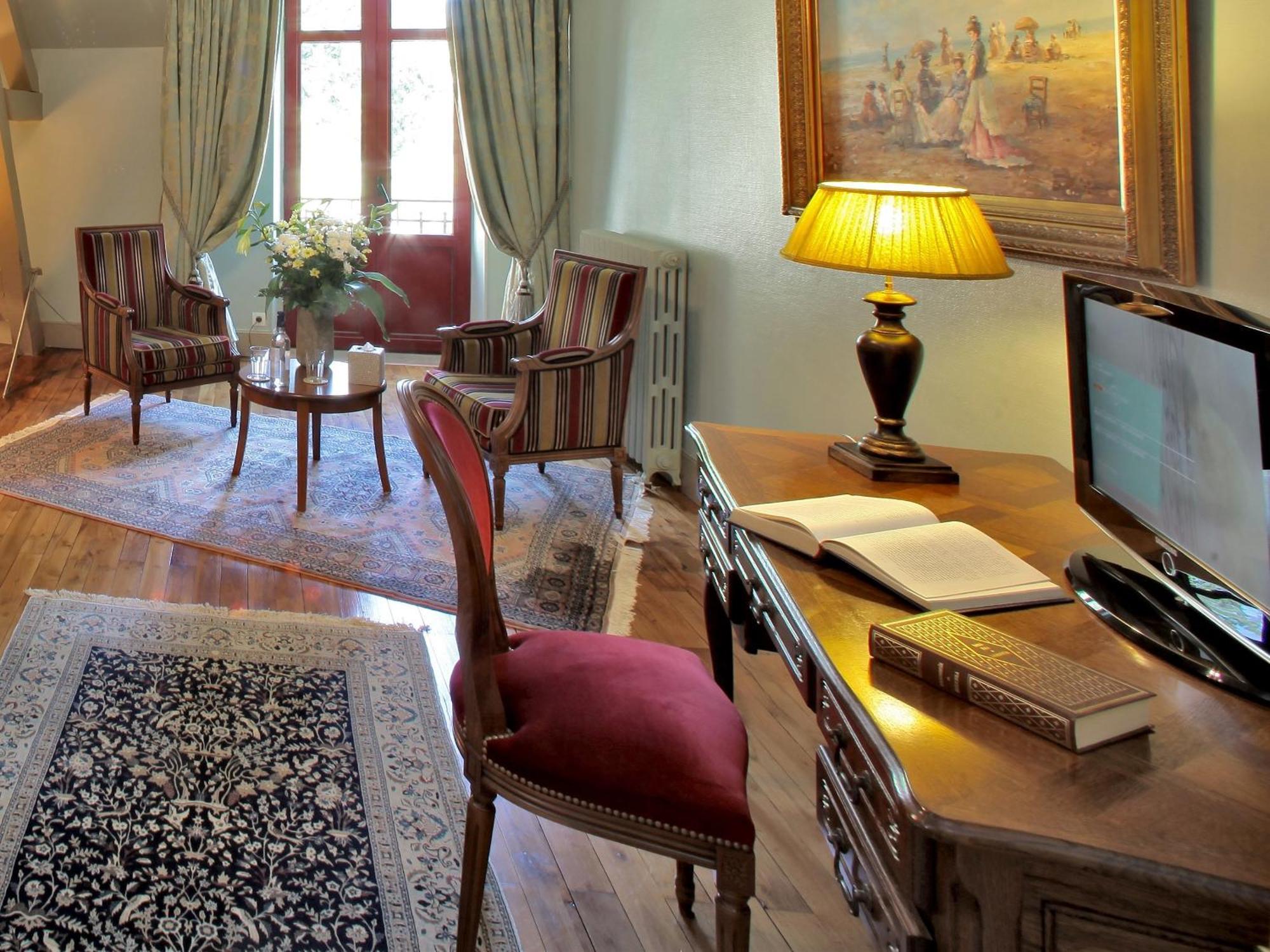Вілла Manoir De La Malartrie Vezac  Номер фото